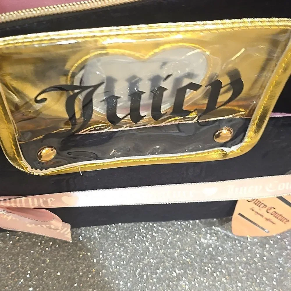 Juicy Couture stylish chic